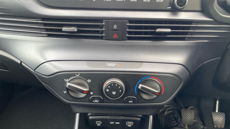 Hyundai i20 1.0T GDi Advance [Nav] 5dr Petrol Hatchback